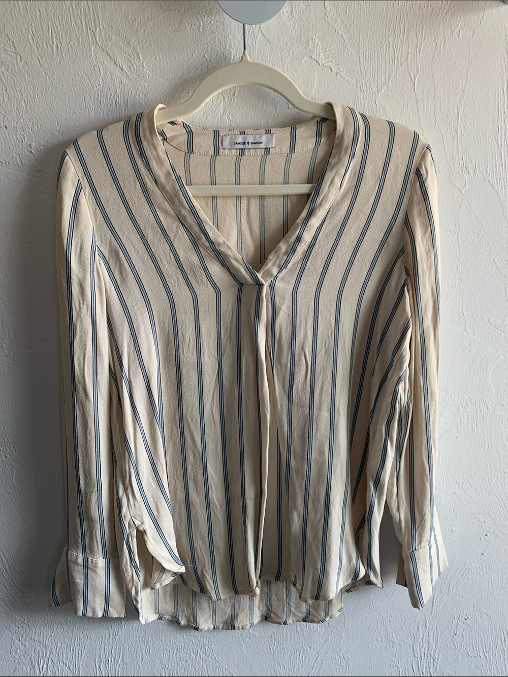 Samsoe Samsoe XS Light Cream Stripe V-Neck Long-Sleeve Blouse
